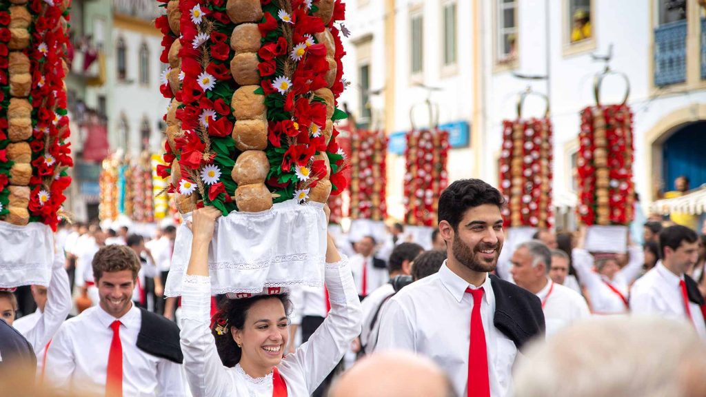 Festa dos Tabuleiros, Portugal