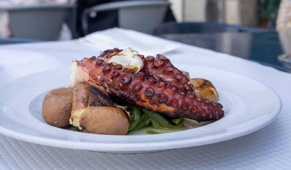 Polvo lagareiro or octopus is one of my favourite Portuguese dishes