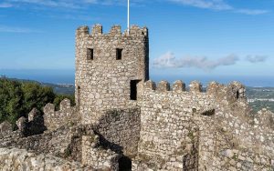 1 Day itinerary for Sintra includes the Moorish Castle