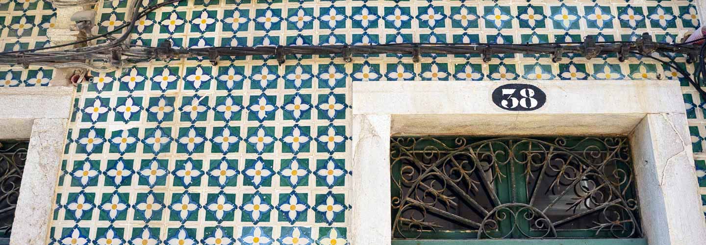 Tiles in Sesimbra