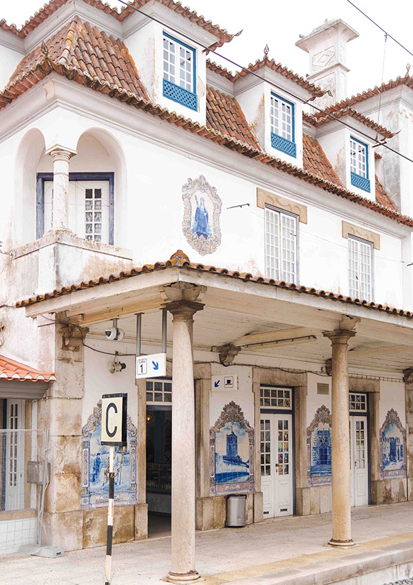 Estação de Santarém Train Station tiles azulejos