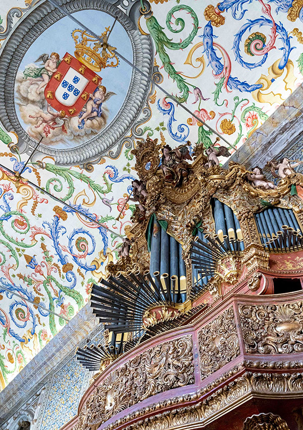 Magnificent baroque organ inside Capela de São Miguel - Coimbra University