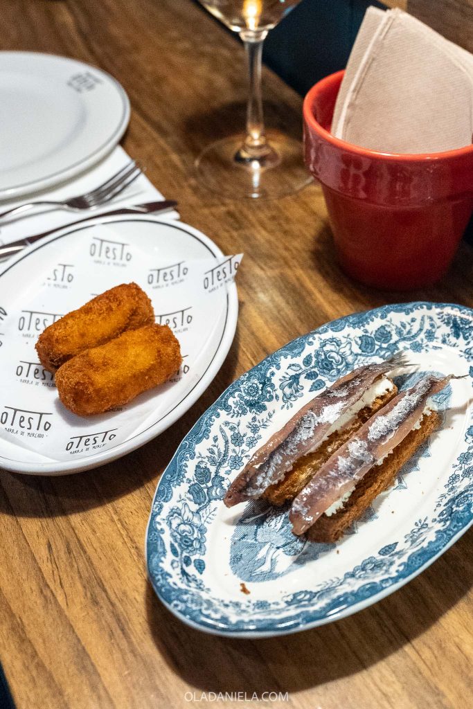 Croquettas and anchovy toasts at O Testo in Santiago de Compostela, Galicia